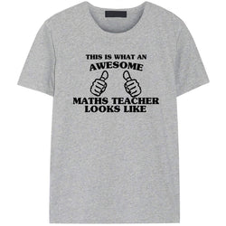 This is What an Awesome Maths Teacher Looks Like T-Shirt